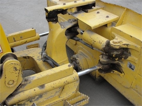 Tractores Sobre Orugas Komatsu D31E de medio uso en venta Ref.: 1413754661688371 No. 2