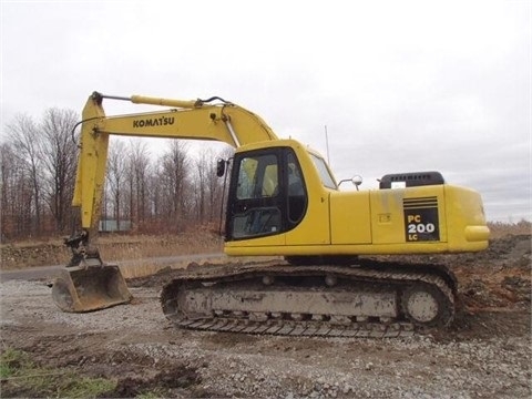 Excavadoras Hidraulicas Komatsu PC200 L de segunda mano en venta Ref.: 1413763404993740 No. 4