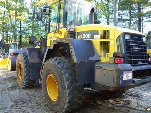 Cargadoras Sobre Ruedas Komatsu WA200 importada de segunda man Ref.: 1413912389724502 No. 3