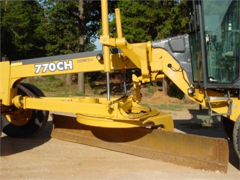 Motor Graders Deere 770CH