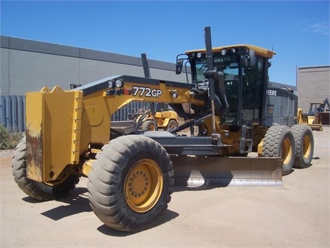 Motoconformadoras Deere 772GP seminueva en venta Ref.: 1413926429333276 No. 3