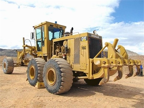 Motoconformadoras Caterpillar 16G