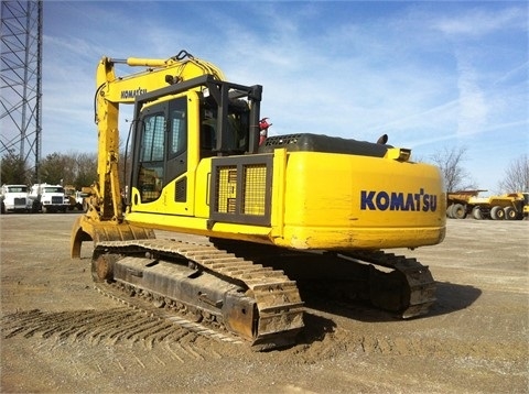 Excavadoras Hidraulicas Komatsu PC220 de medio uso en venta Ref.: 1414462973392146 No. 3