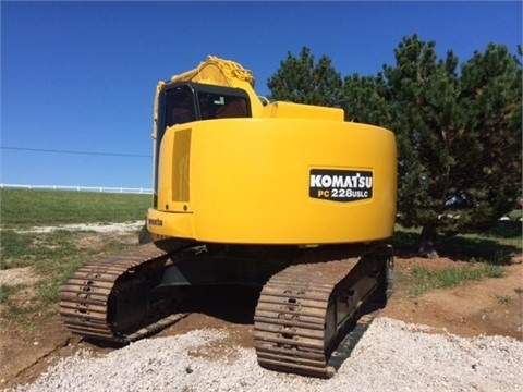 Excavadoras Hidraulicas Komatsu PC228 de medio uso en venta Ref.: 1414535954833966 No. 2