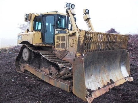 Dozers/tracks Caterpillar D6T