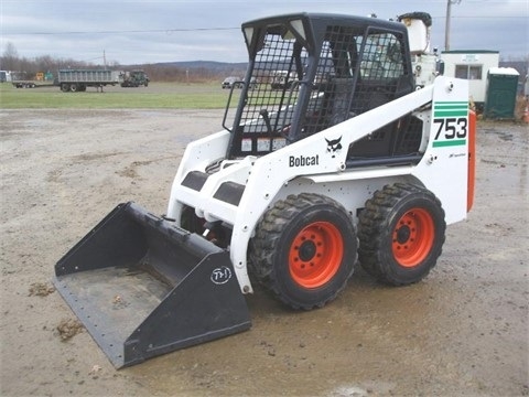 Miniloaders Bobcat 753G