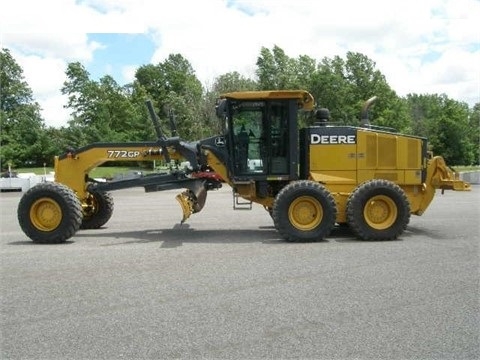 Motoconformadoras Deere 772GP usada a la venta Ref.: 1415634197297057 No. 3