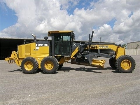 Motoconformadoras Deere 772GP