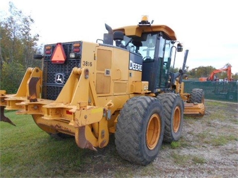 Motoconformadoras Deere 872D