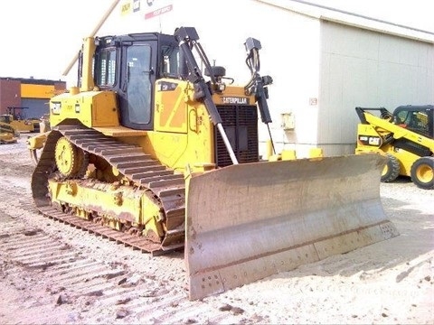 Tractores Sobre Orugas Caterpillar D6T