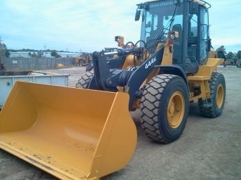 Wheel Loaders Deere 444K