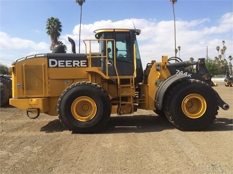 Cargadoras Sobre Ruedas Deere 744K