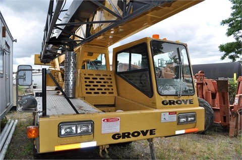 Cranes Grove AT-422