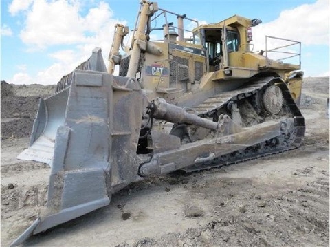 Dozers/tracks Caterpillar D11R