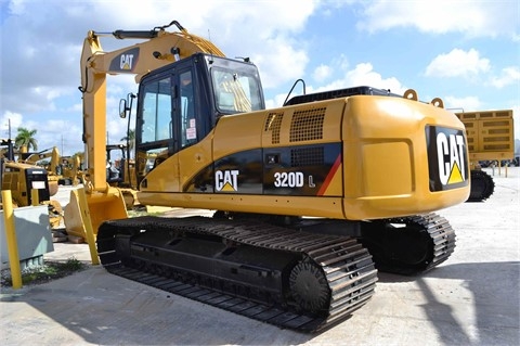 Excavadoras Hidraulicas Caterpillar 320DL de segunda mano Ref.: 1416885600354681 No. 4