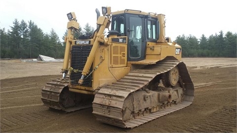 Dozers/tracks Caterpillar D6T