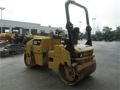 Compactadora Vibratoria Caterpillar CB34 importada Ref.: 1417045508474270 No. 3