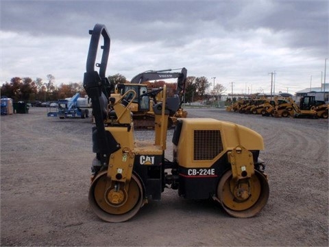 Compactadora Vibratoria Caterpillar CB-224E de segunda mano Ref.: 1417127031467000 No. 4