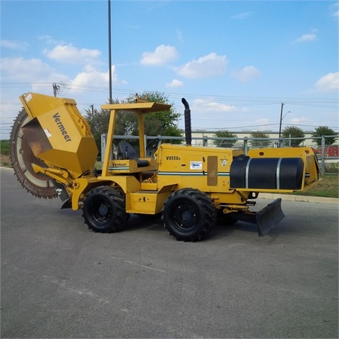 Trencher Vermeer V8550A