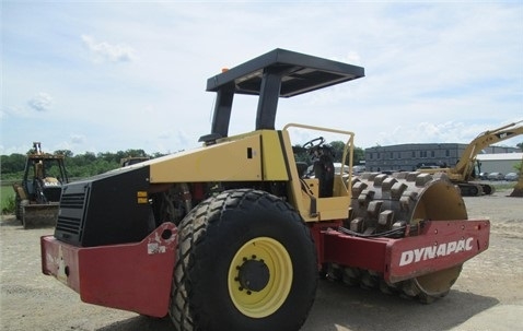 Compactadora Vibratoria Dynapac CA250