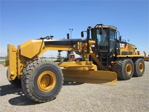 Motoconformadoras Caterpillar 16M