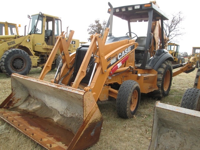 Backhoe Loaders Case 580SM