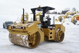 Compactadora De Doble Rodillo Caterpillar CB-564D de bajo costo Ref.: 1417562325615219 No. 3