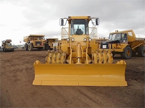 Compactadoras Suelos Y Rellenos Caterpillar 815B