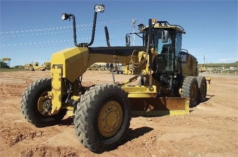 Motoconformadoras Caterpillar 140M de medio uso en venta Ref.: 1417644830561255 No. 4