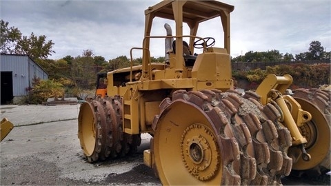 Compactadoras Suelos Y Rellenos Caterpillar 825