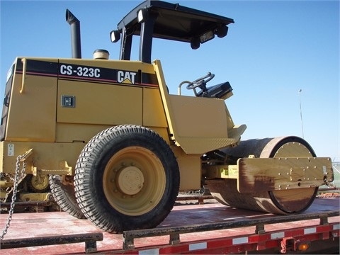 Compactadora Vibratoria Caterpillar CS-323 C usada Ref.: 1417653174825595 No. 4