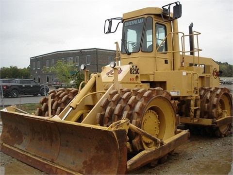 Soil Compactors Caterpillar 825