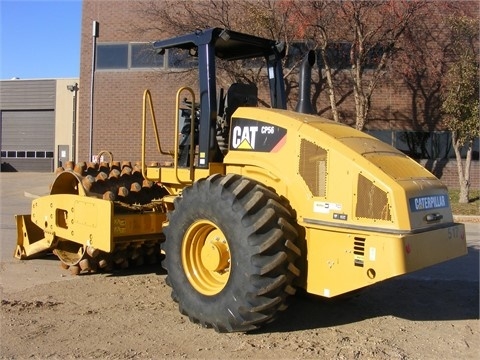 Compactadoras Suelos Y Rellenos Caterpillar CP56 importada de seg Ref.: 1417664937459193 No. 2