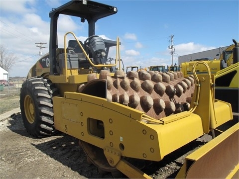 Compactadoras Suelos Y Rellenos Caterpillar CP56 importada en bue Ref.: 1417671964411453 No. 2