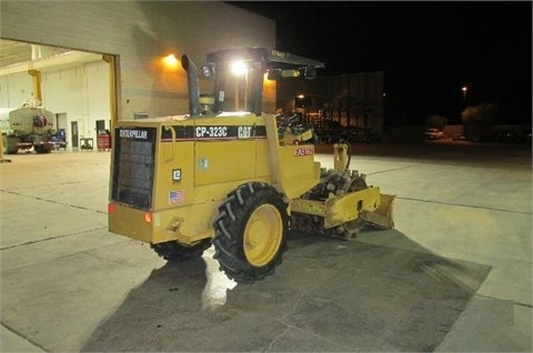 Compactadoras Suelos Y Rellenos Caterpillar CP-323C en buenas con Ref.: 1417725493162040 No. 3