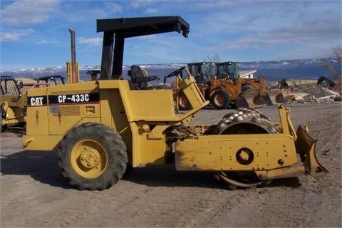 Compactadoras Suelos Y Rellenos Caterpillar CP-433C