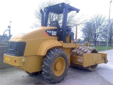 Compactadoras Suelos Y Rellenos Caterpillar CP-433E