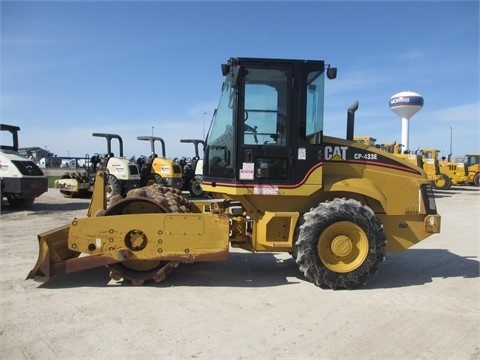 Soil Compactors Caterpillar CP-433E