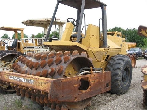 Soil Compactors Caterpillar CP-553