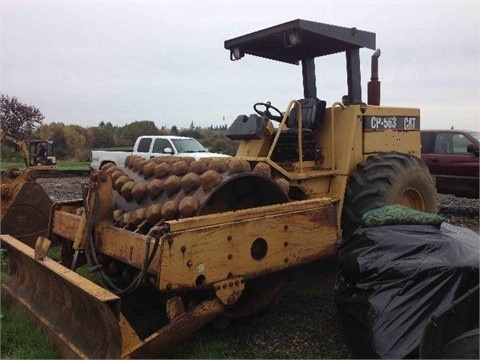 Compactadoras Suelos Y Rellenos Caterpillar CP-563