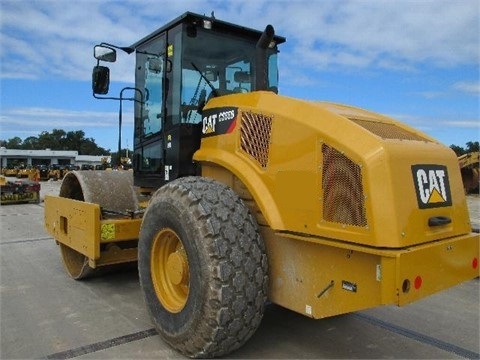 Compactadora Vibratoria Caterpillar CS66 de medio uso en venta Ref.: 1417821306931979 No. 2