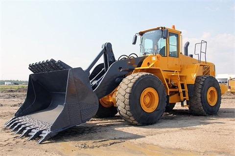 Wheel Loaders Volvo L220E