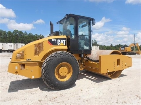 Compactadora Vibratoria Caterpillar CS76 usada Ref.: 1417824966175169 No. 3