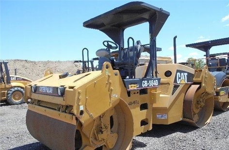 Vibratory Compactors Caterpillar CB-564D