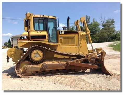 Tractores Sobre Orugas Caterpillar D7R en venta, usada Ref.: 1418078551742049 No. 4