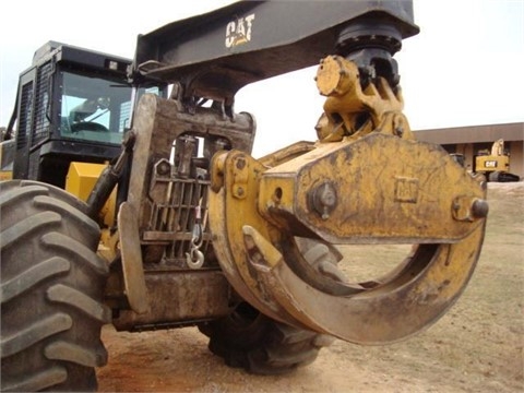 Forestales Maquinas Caterpillar 525C seminueva en perfecto estado Ref.: 1418082648045056 No. 4