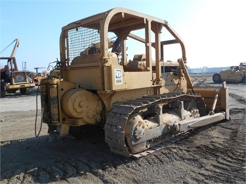 Dozers/tracks Caterpillar D6C