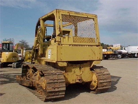 Tractores Sobre Orugas Caterpillar D6D