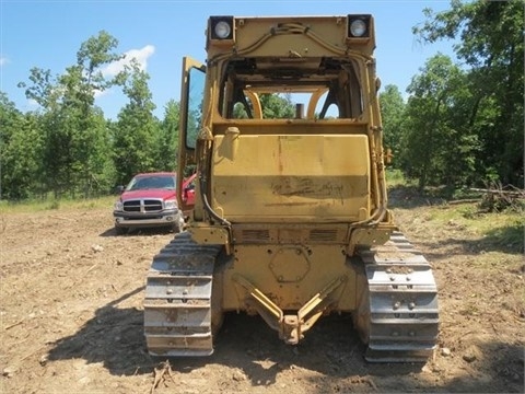 Tractores Sobre Orugas Caterpillar D6D