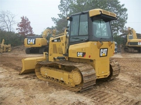 Tractores Sobre Orugas Caterpillar D3K de importacion a la venta Ref.: 1418244938656435 No. 2